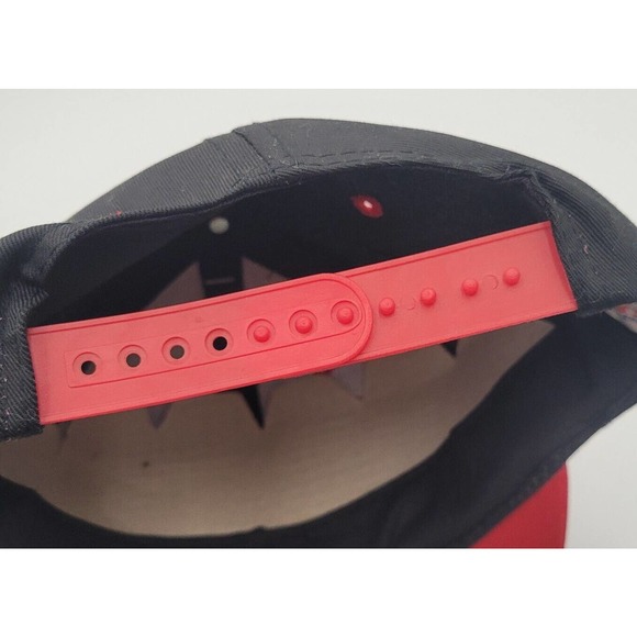 Vintage Chicago Bulls Looney Tunes Youth Snapback Cap W Tags Taz FreshCaps NBA - Picture 10 of 12